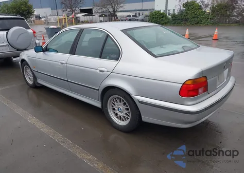2000 BMW 528Ia from USA, damaged, VIN WBADM6347YGU14531
